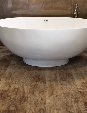 The Northwest Ohio area’s best vinyl flooring store is Genoa Custom Interiors